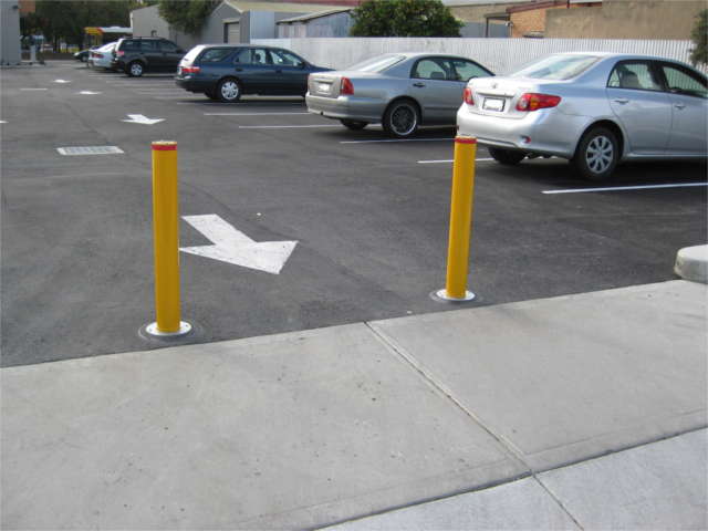 Sentry MK2 Retractable Bollards